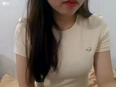 Snapshot of kiraa-007 chatting on 05-31-26, 03:51 kiraa-007 online show from 05-31-26, 03:51