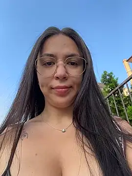 Snapshot of Bunny_Lush chatting on 07-03-26, 04:08 Bunny Lush online show from 07-03-26, 04:08