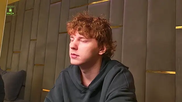 Mickey Hawk online show from 04-07-26, 10:28