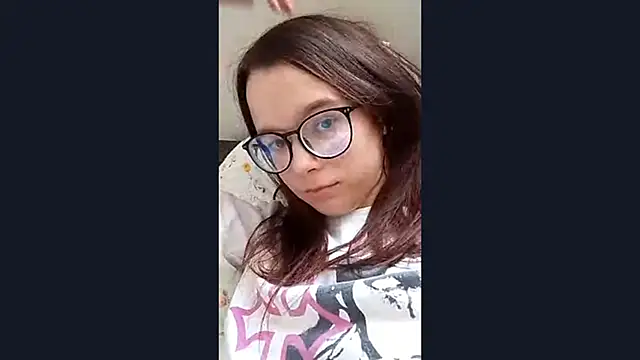 Snapshot of timehealsnothing chatting on 03-16-26, 01:37 timehealsnothing online show from 03-16-26, 01:37