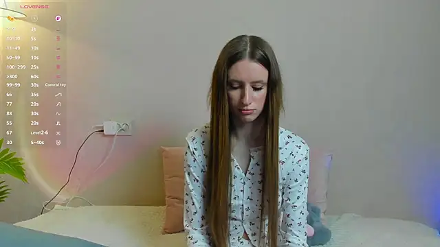 EllieRough online show from 04-24-26, 05:15