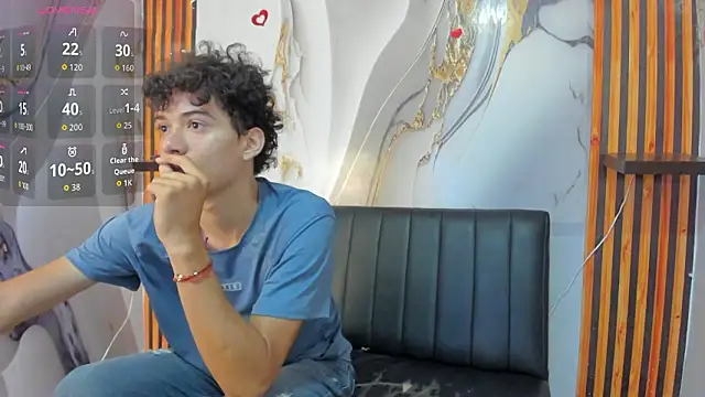 MiaBella and Max online show from 03-03-26, 12:01