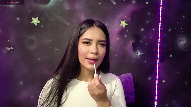 Snapshot of ValentinaRojass_ chatting on 05-08-26, 05:06 ValentinaRojass online show from 05-08-26, 05:06