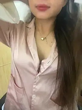 Snapshot of Xoai-cute chatting on 07-21-26, 03:02 Xoai-cute online show from 07-21-26, 03:02