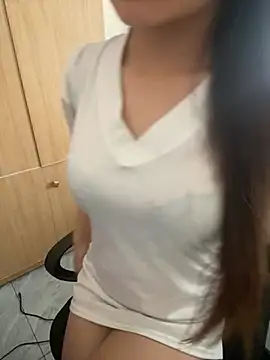 Xoai-cute online show from 05-18-26, 03:28