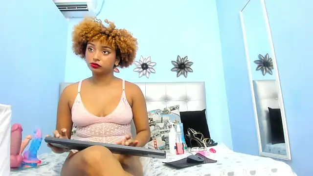Saray sexylove online show from 05-03-26, 12:09