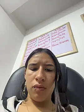 LilyRossi  online show from 07-09-26, 12:48