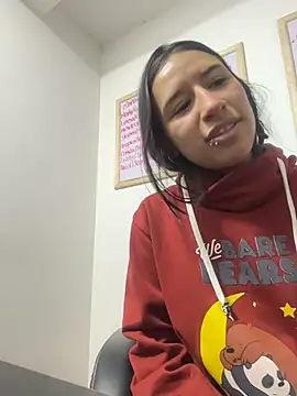 LilyRossi  online show from 06-22-26, 12:35