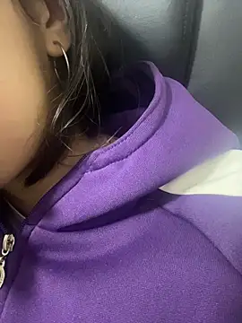 LilyRossi  online show from 06-30-26, 12:27