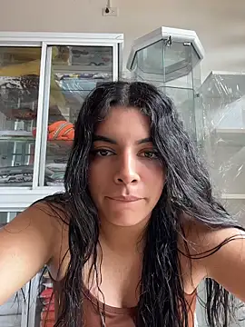 Arianna Moore online show from 05-04-26, 05:05