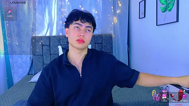 Snapshot of Dantekent chatting on 06-11-26, 01:52 Dantekent online show from 06-11-26, 01:52