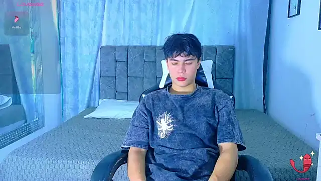 Dantekent online show from 05-10-26, 01:46