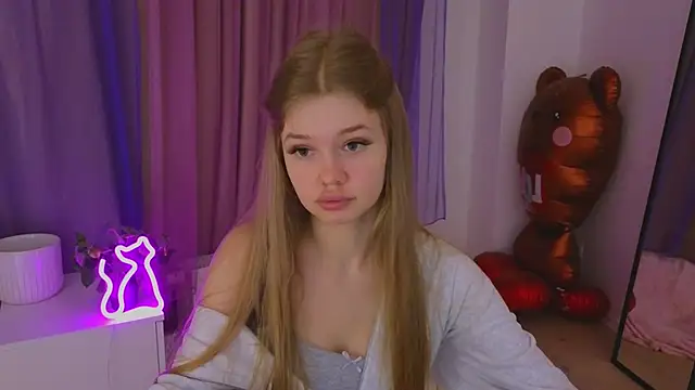 Snapshot of belrinaa chatting on 05-21-26, 08:50 belrinaa online show from 05-21-26, 08:50