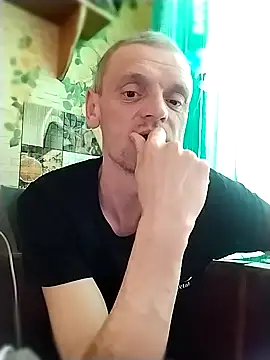 Snapshot of Maximuss69 chatting on 03-04-26, 06:10 Maximuss69 online show from 03-04-26, 06:10