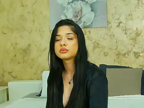 MissNaomiBelle online show from 05-14-26, 01:19