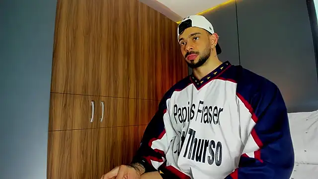 massimo visconti online show from 04-06-26, 03:46