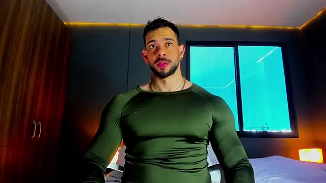 massimo visconti online show from 03-26-26, 03:32