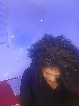 Snapshot of V-nus chatting on 03-23-26, 04:56 V-nus online show from 03-23-26, 04:56