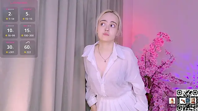 Snapshot of Bambi_Bloom chatting on 04-11-26, 05:26 Bambi Bloom online show from 04-11-26, 05:26