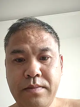 Snapshot of wanggang880903 chatting on 06-09-26, 11:17 wanggang880903 online show from 06-09-26, 11:17