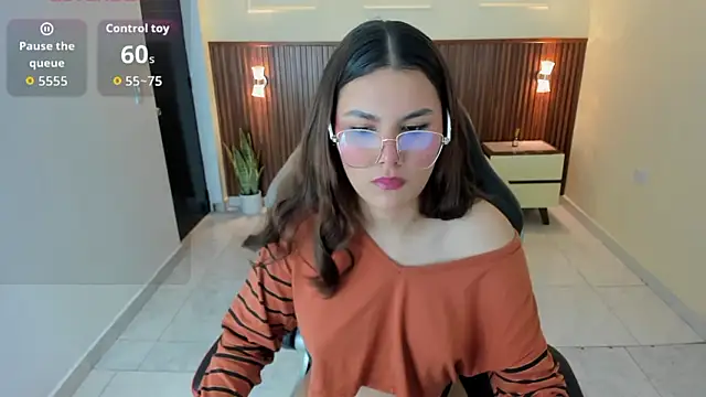 CLARA WARD1 online show from 03-27-26, 12:39