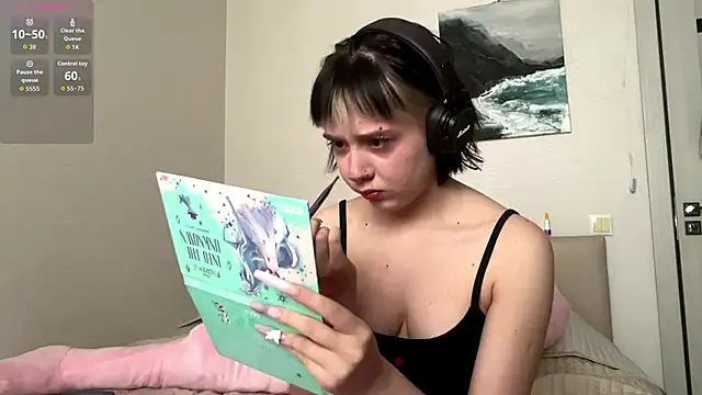 AueshaSimon online show from 03-15-26, 05:03