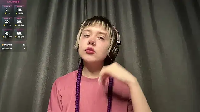 AueshaSimon online show from 03-21-26, 05:08