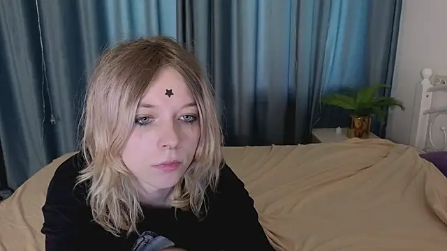 MollySally online show from 05-02-26, 04:18