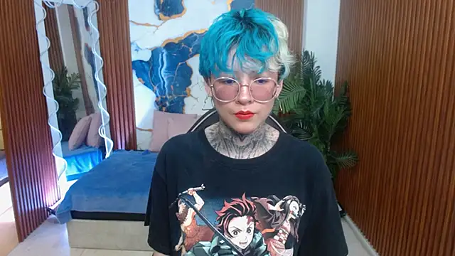 Lyra tay online show from 03-25-26, 07:02