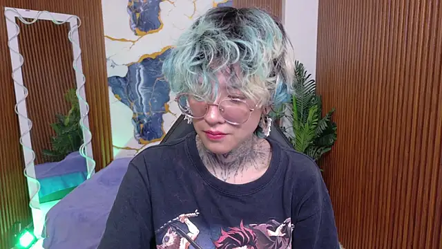 Lyra tay online show from 06-03-26, 07:29