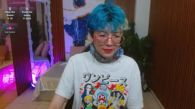 Lyra tay online show from 03-12-26, 11:25