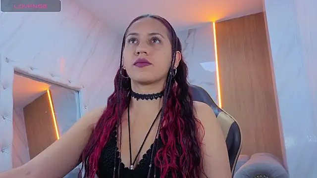 Lola roses tf online show from 07-18-26, 08:06