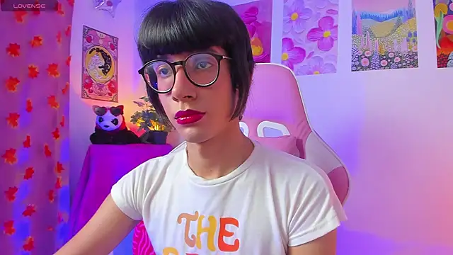 Madeline 21 online show from 03-15-26, 05:03