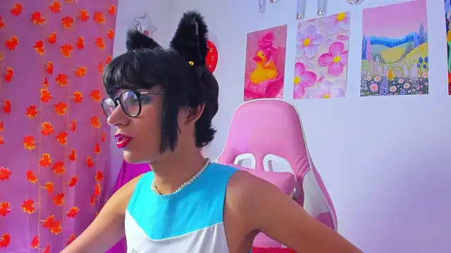 Madeline 21 online show from 03-26-26, 05:06