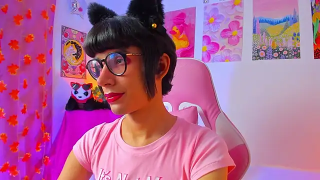 Madeline 21 online show from 03-29-26, 05:09