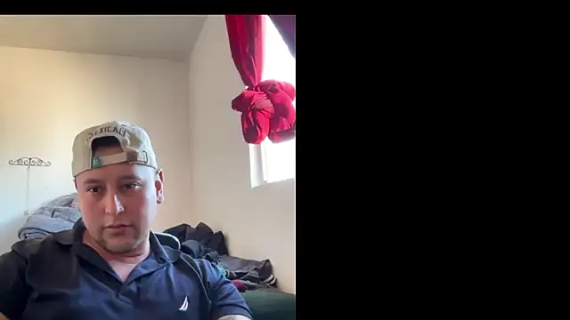 Snapshot of Oscar6867 chatting on 02-27-26, 10:42 Oscar6867 online show from 02-27-26, 10:42