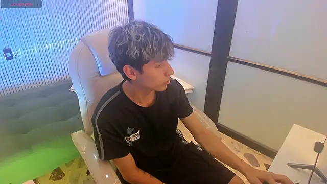 Snapshot of DeilanWolf chatting on 03-02-26, 04:46 DeilanWolf online show from 03-02-26, 04:46