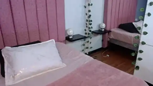 SaraLjordad online show from 06-24-26, 07:11