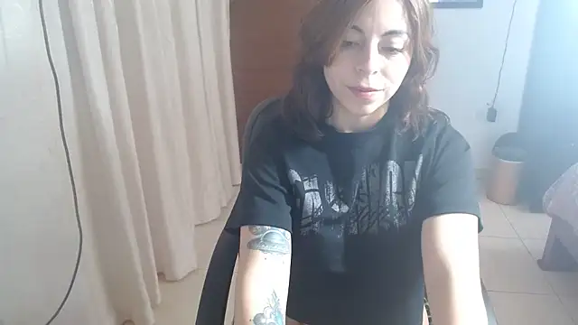 IrisArellano  online show from 05-28-26, 03:51