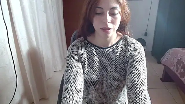 Snapshot of IrisArellano_ chatting on 06-12-26, 01:20 IrisArellano online show from 06-12-26, 01:20