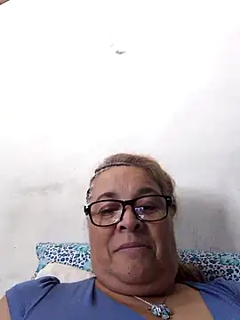 momismilf544 online show from 04-23-26, 06:20