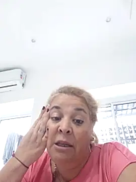 momismilf544 online show from 05-06-26, 07:51
