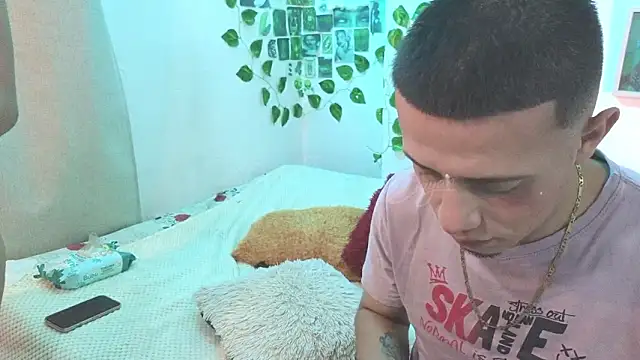 DayandDesire online show from 03-30-26, 04:58