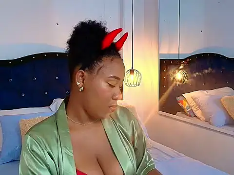 Snapshot of Pamela_Cortezz chatting on 03-27-26, 12:30 Pamela Cortezz online show from 03-27-26, 12:30