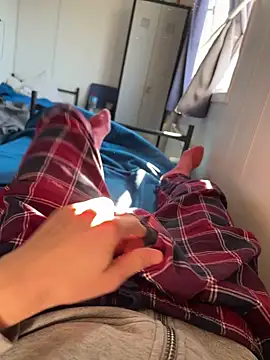 your boy NL online show from 03-18-26, 03:13