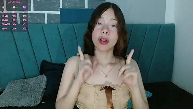 Sweet kitty 05 online show from 03-15-26, 11:45