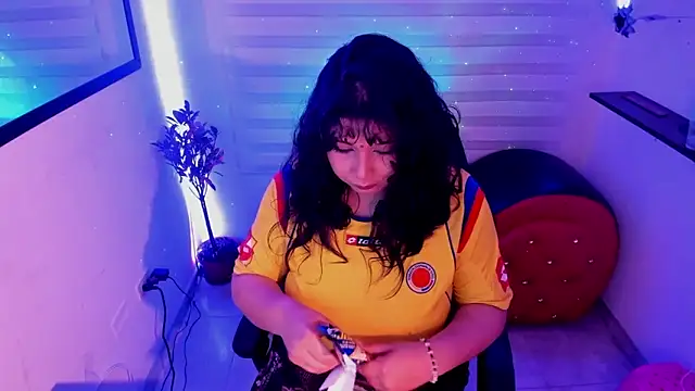 Agatha Marin online show from 06-18-26, 03:27