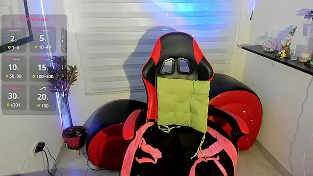 Agatha Marin online show from 04-08-26, 11:17