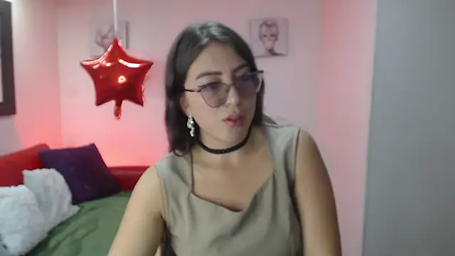 Snapshot of Amara_sexyy_ chatting on 02-28-26, 07:35 Amara sexyy online show from 02-28-26, 07:35