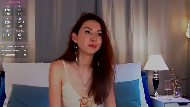 EmilyGray   online show from 06-29-26, 10:15